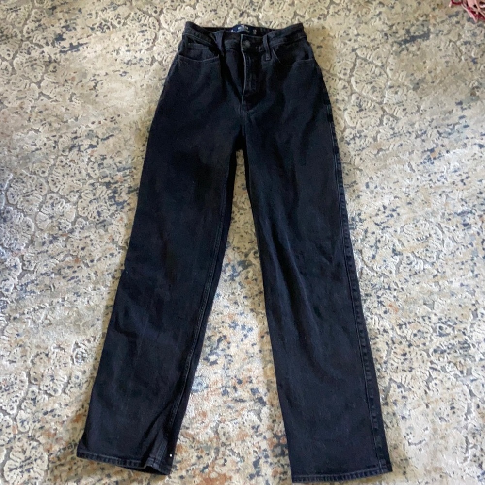 Women’s Hollister black jeans